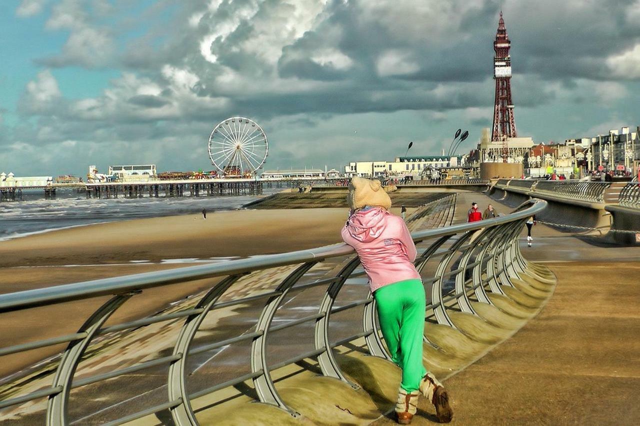 Holmside House Hotel - Blackpool — Photos 1